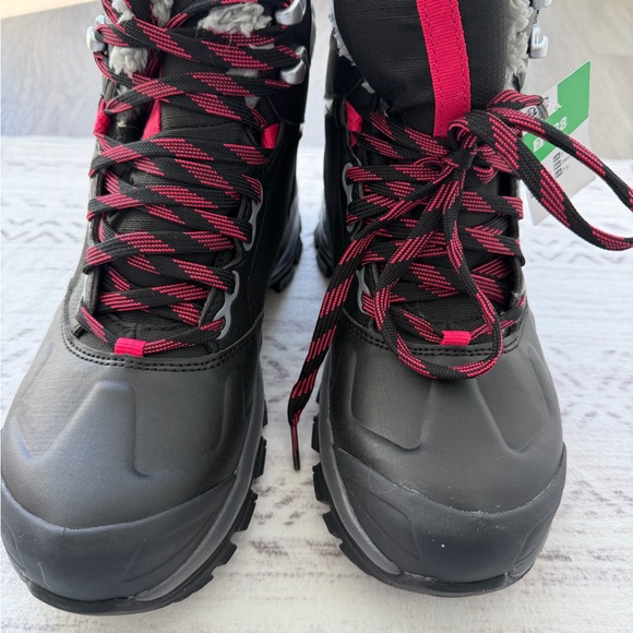 Quechua Kids Snow Boots - Black and Pink - Picture 2 of 7
